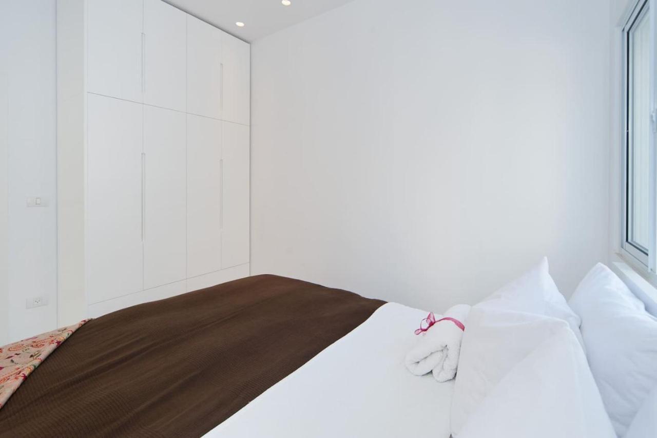 Beach And Sunset Panorama Apartment By Sea N' Rent Tel Aviv-Jaffa Exterior foto